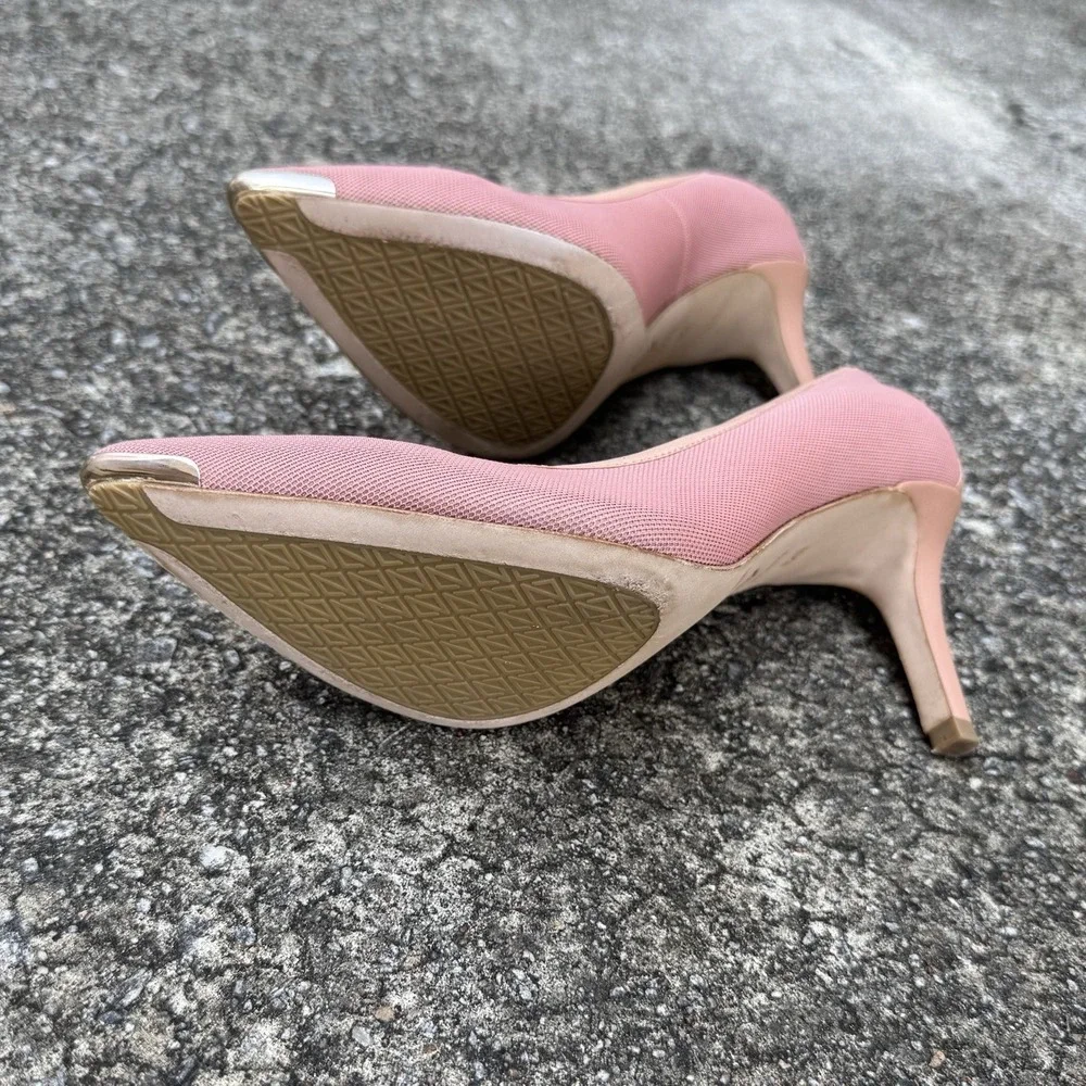 Donald Pliner Pump Women's‎ Sz 8 M Ezraa Dusty Rose Pointed Toe W/ Metallic Cap